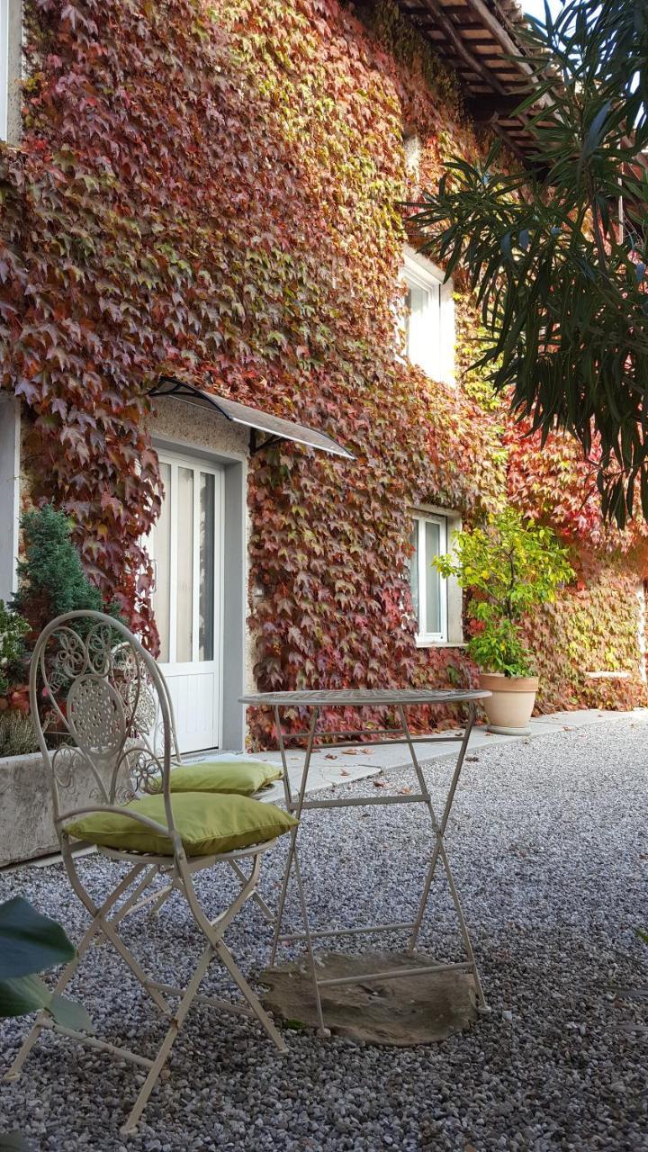 Altebas Bed and Breakfast Nogaredo di Prato Buitenkant foto